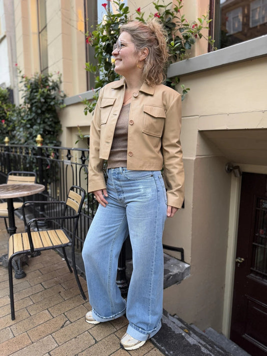 Chaqueta marrón claro