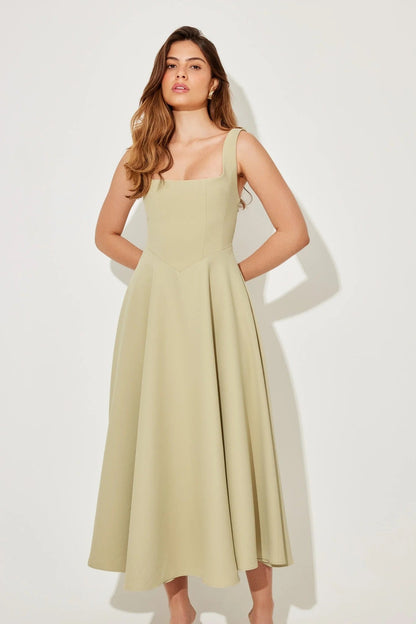 AMELIA - VESTIDO MIDI FLUIDO